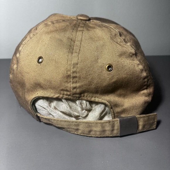 Vintage Flat Brim Hat with Crab drinking Beer - Picture 3 of 3